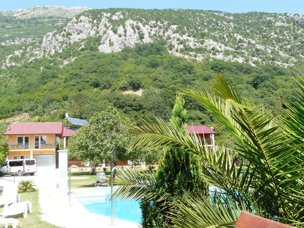 Guest House Jadran Pol Petrovac Exterior foto